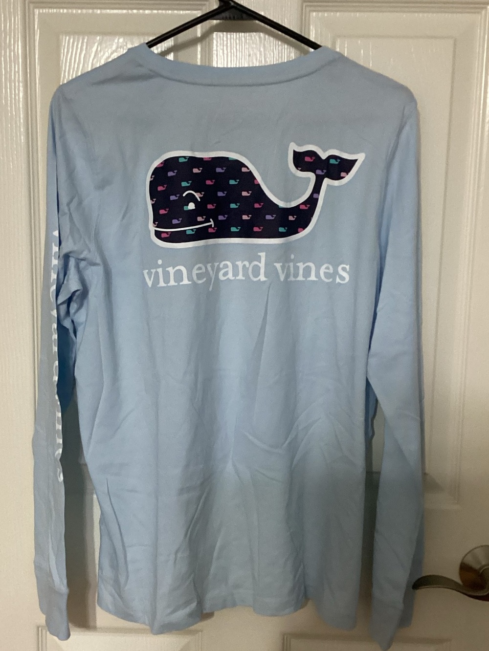Vineyard Vines Pale Sky Multi Whale Long Sleeve Tee Women’s Large